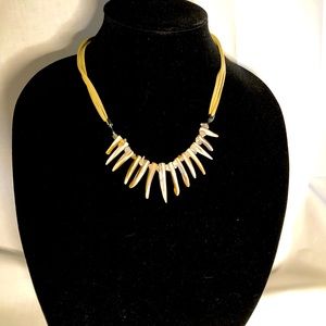 Elegant Gold and White Necklace